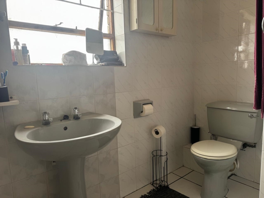 3 Bedroom Property for Sale in Wavecrest Eastern Cape